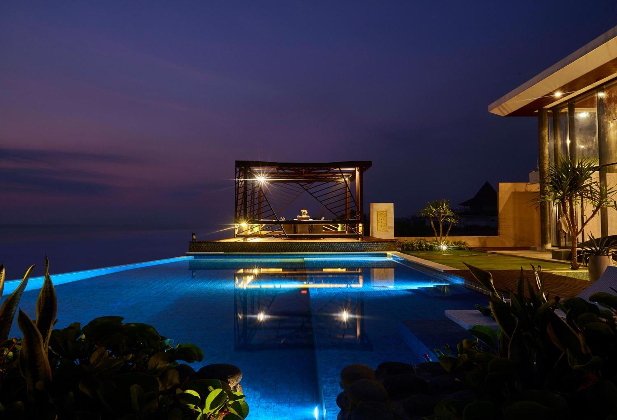 Abian Kapas Beach House Selemadeg Exteriör bild